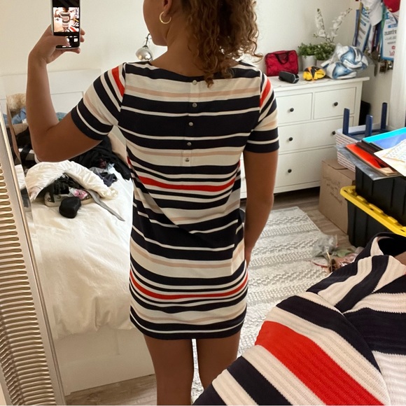 Reitmans lined dress - Picture 2 of 6